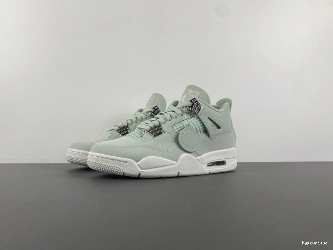 HYPE Jordan (W) 4 Seafoam Air HV0823-003 0816